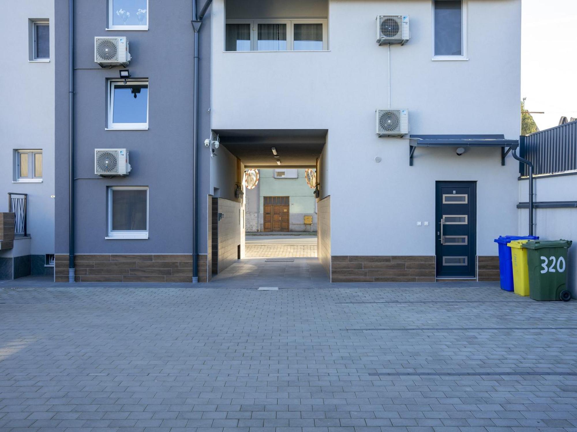 Apartmani Infinity Osijek Eksteriør bilde